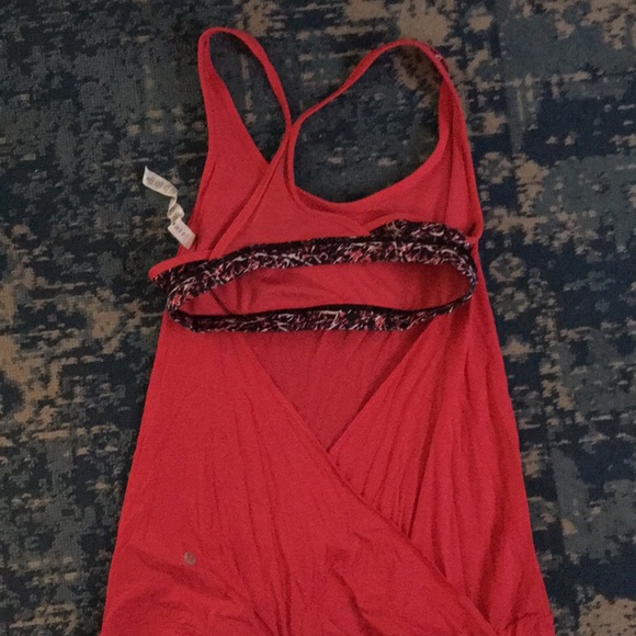 Lululemon tank - Picture 3 of 3